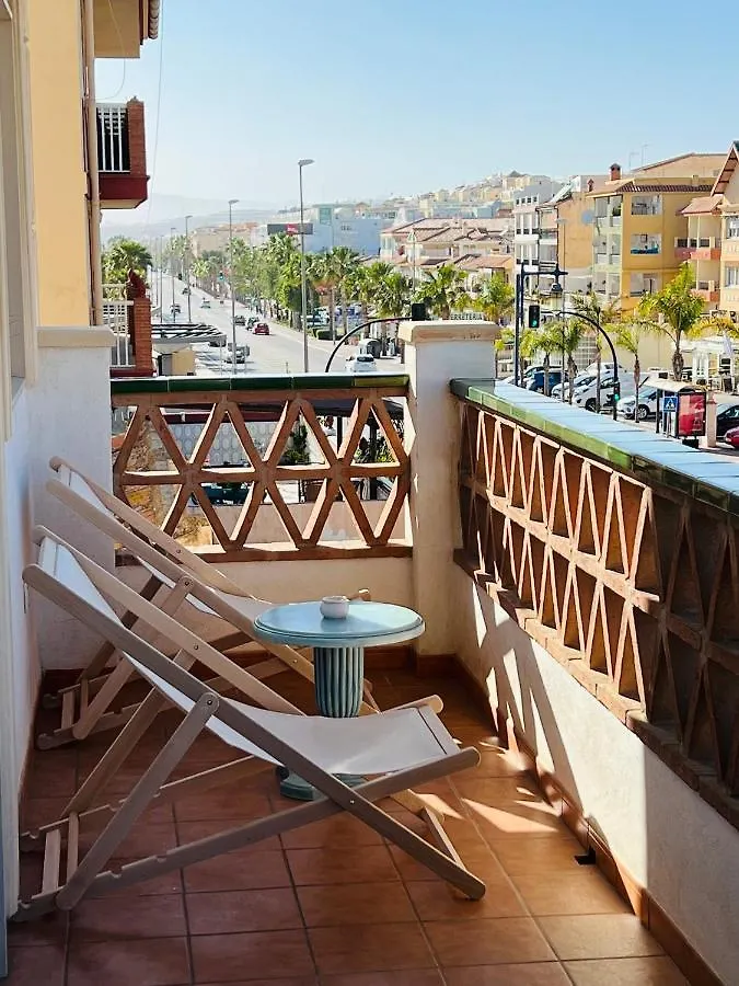 The Sunset Balcony - Malaga Apartment